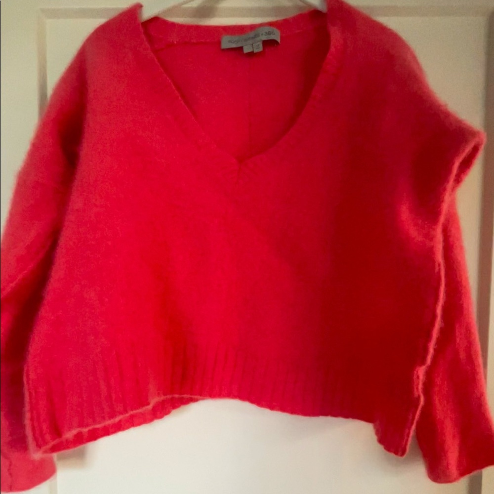 360 Cashmere Cropped Sweater